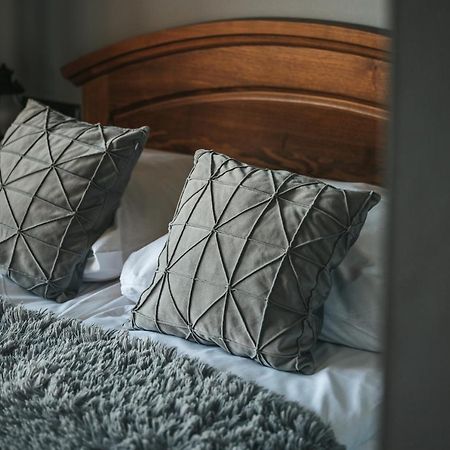 Pod Gontem Apartman Bukowina Tatrzańska Kültér fotó