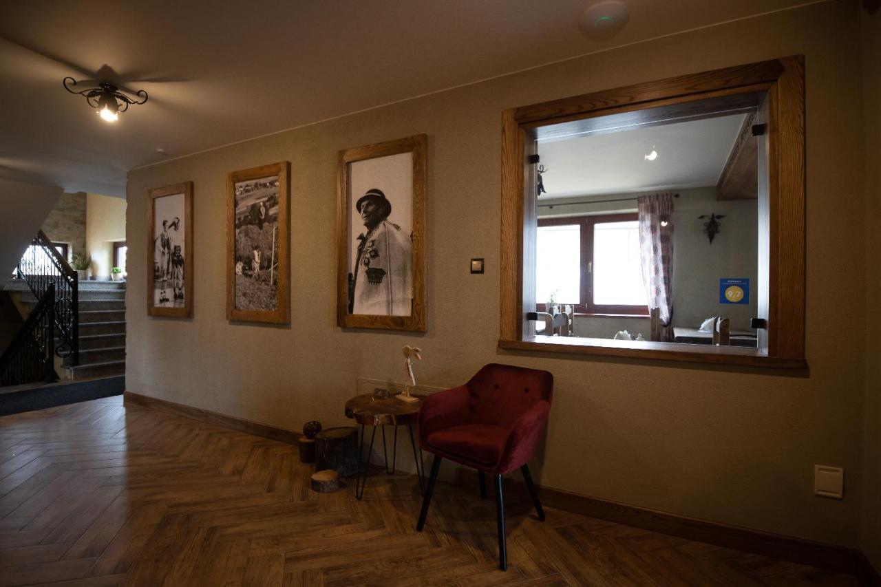 Pod Gontem Apartman Bukowina Tatrzańska Kültér fotó